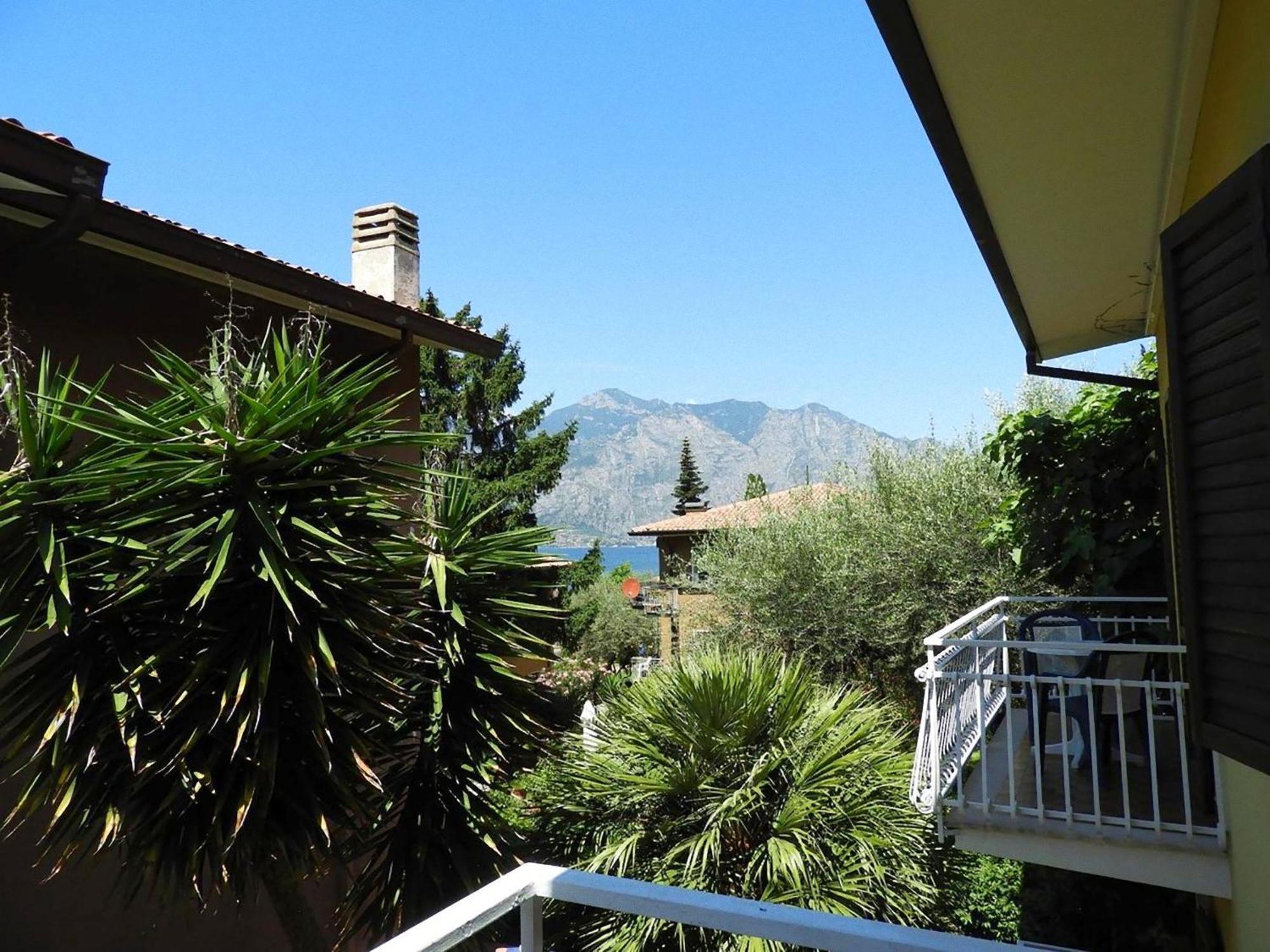 Hotel Luna Rossa (Adults Only) Malcesine Bagian luar foto