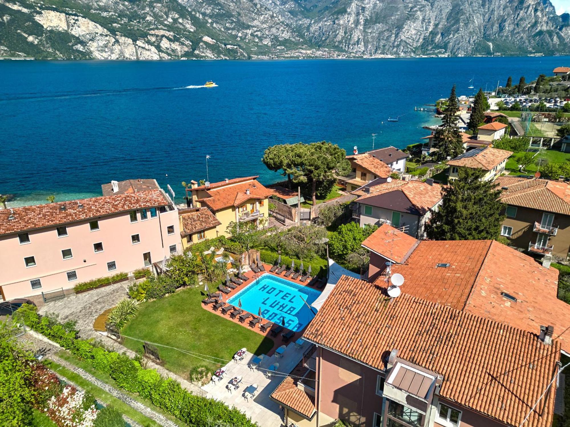 Hotel Luna Rossa (Adults Only) Malcesine Bagian luar foto